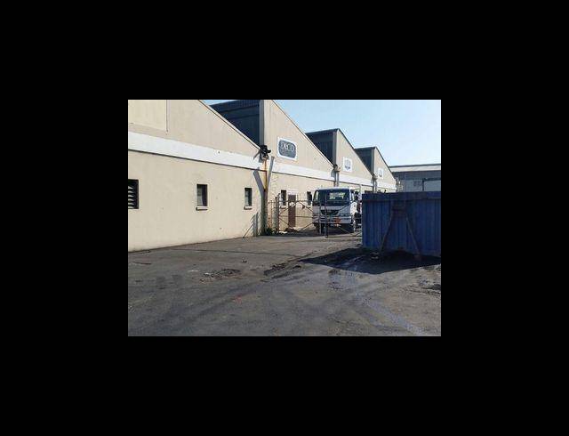 5,666M² FACTORY TO LET IN EPPING INDUSTRIAL